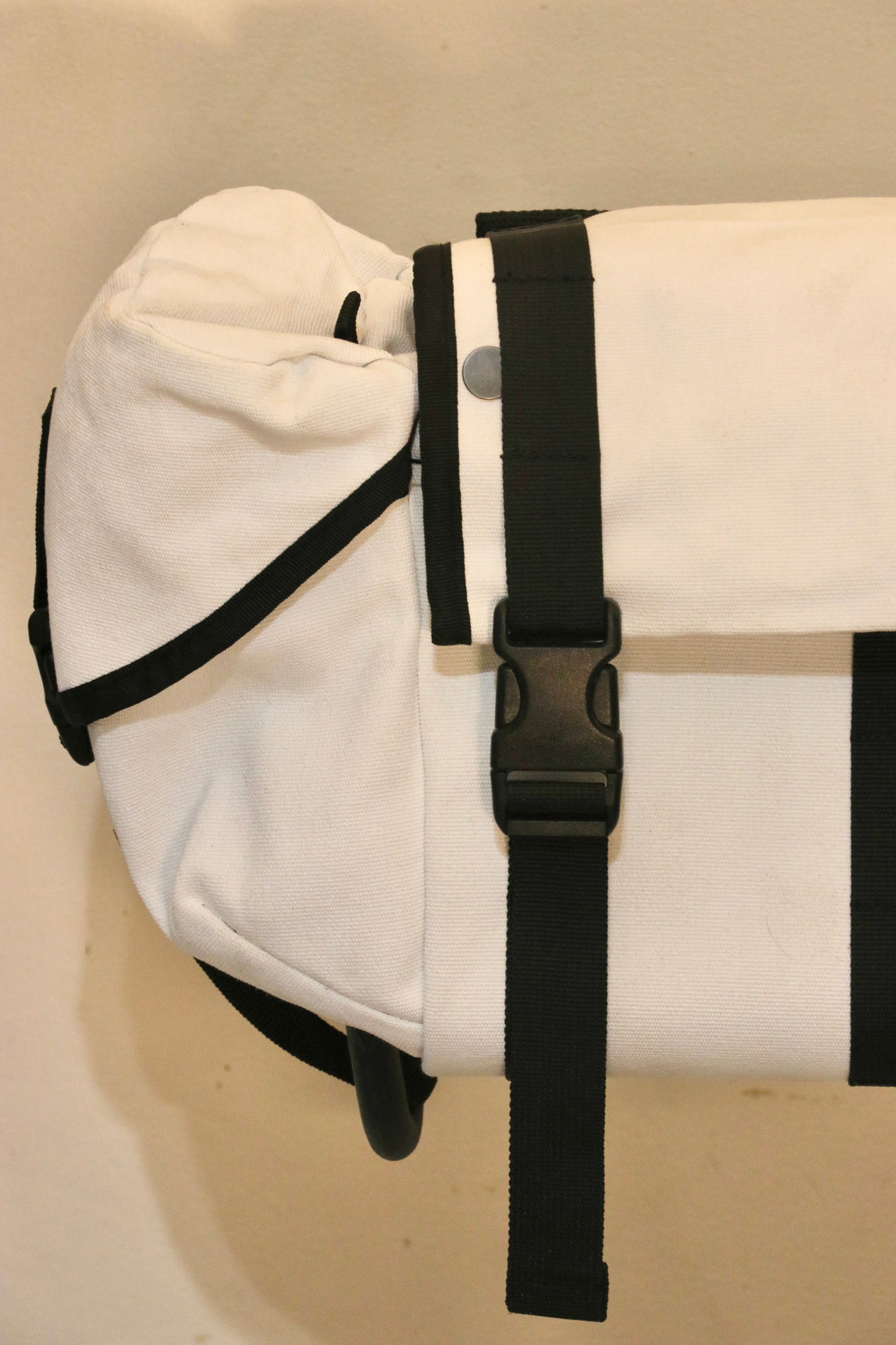 BIG BUFFALO CANVAS – Heartbraekercycles