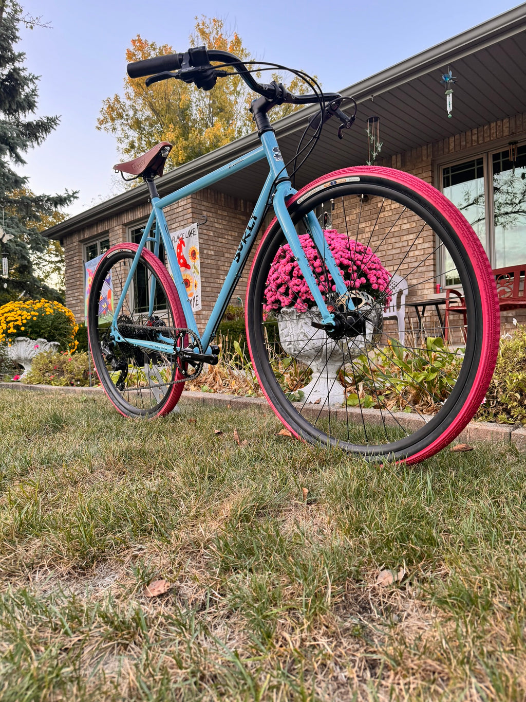 Surly Preamble Skyrim Blue Medium Very Fine Condition