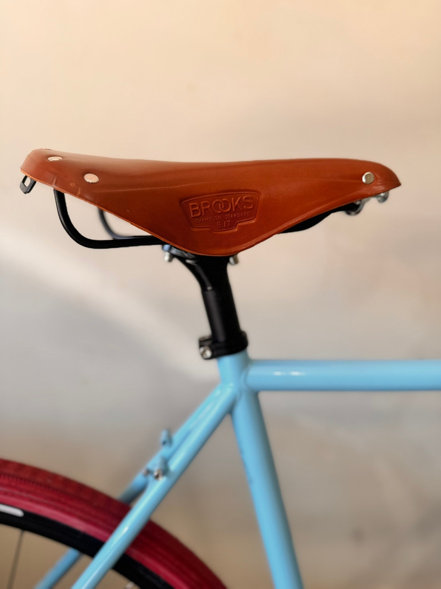 Surly Preamble Skyrim Blue Medium Very Fine Condition