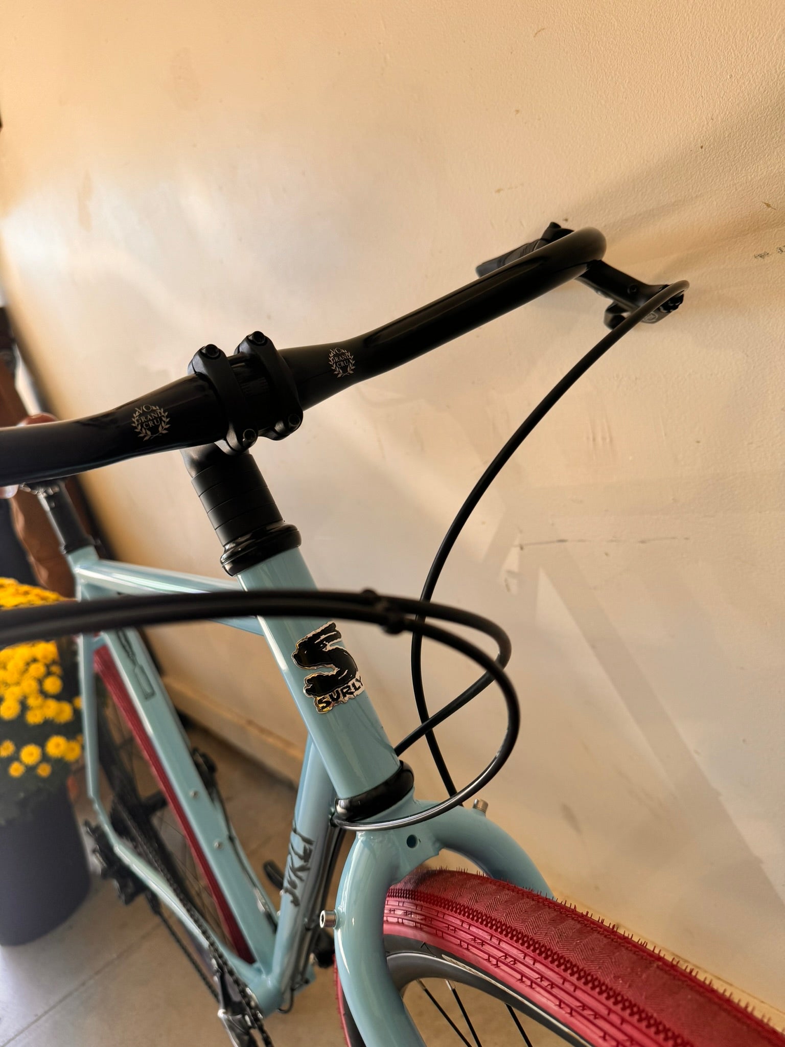 Surly Preamble Skyrim Blue Medium Very Fine Condition